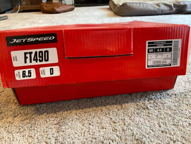Very Good Condition Used CCM Regular Width Size 6.5 JetSpeed FT490 Hockey Skates
