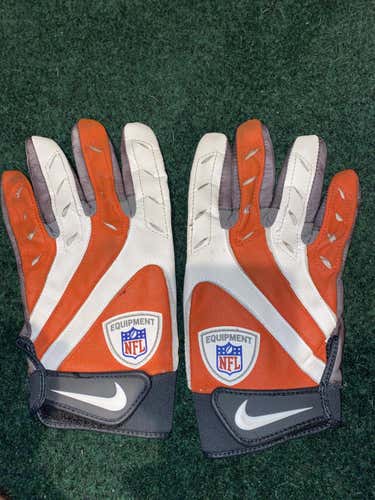 Used Nike Gloves
