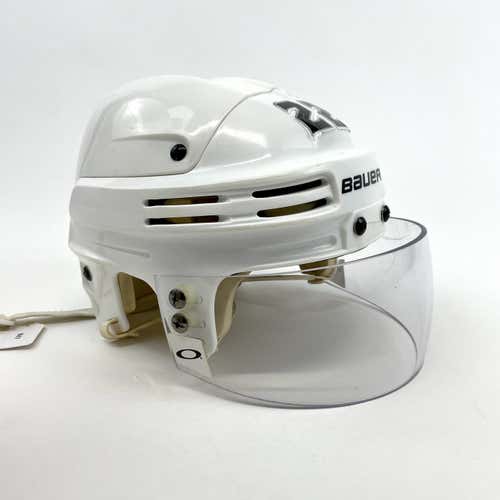 Used White Bauer 4500 Helmet With Oakley Visor | Senior Small | #22 Trevor Lewis | LA Kings | K47