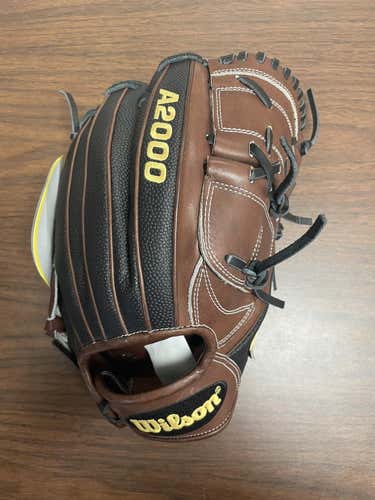 Wilson A2000 B2 12inch Glove (No Trades) OR BEST OFFER