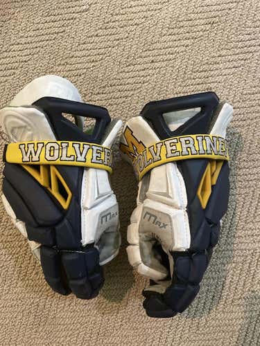 Michigan Maverik Max Gloves