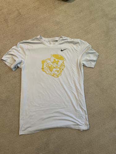 Michigan White Used Large Nike Shirt