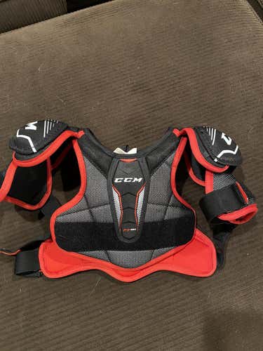 CCM FT 350 Shoulder Pads - Junior Small
