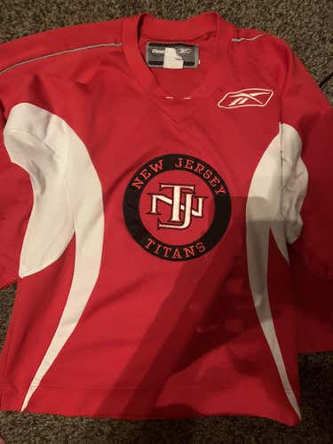 Jersey Titans  Medium Reebok Pro Stock Jersey