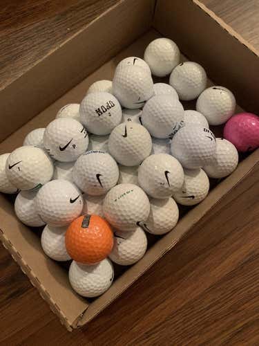 34 Nike Golf Balls