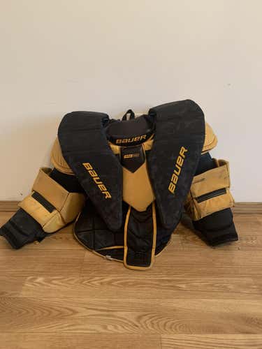 Bauer pro series goalie chest protector
