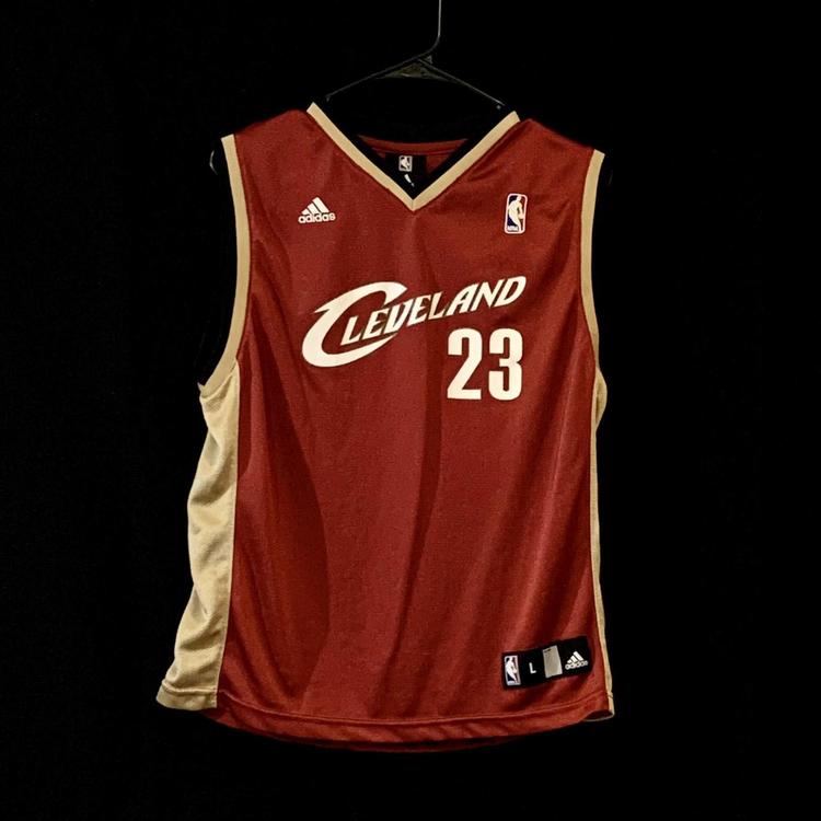 lebron james retro jersey
