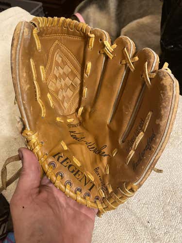 Vintage Regent Kent Merker Autograph Series Baseball Glove