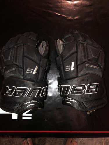 Black Senior Bauer 13" Supreme 1S Gloves
