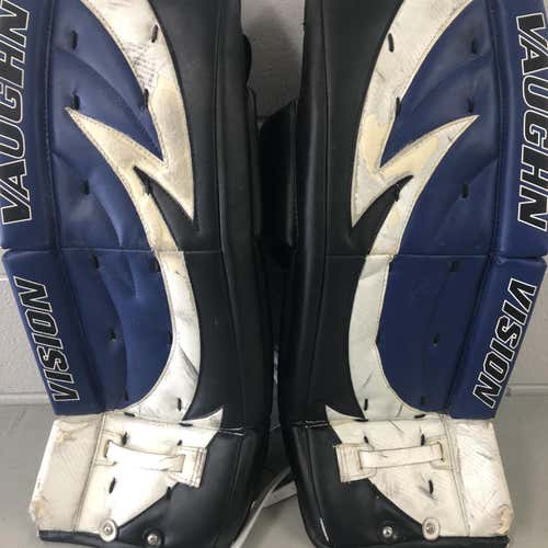 Vaughn VPG 700 27” Youth goalie pads