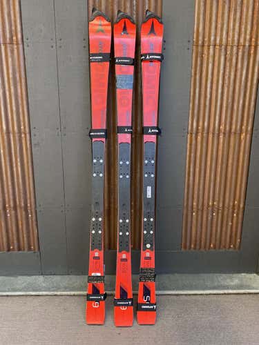 Men's Used Atomic Racing Redster FIS SL Skis Without Bindings