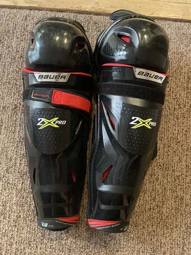 Senior Bauer Vapor 2X Pro Shin Pads