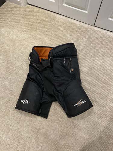 Black Used Senior Medium Easton Synergy 300 Hockey Pants