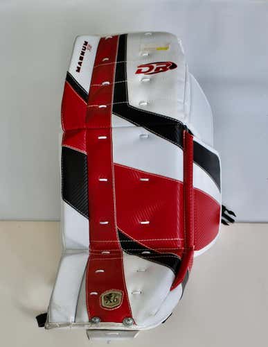 Red New Junior 28" D&R Magnum X65 Goalie Leg Pads