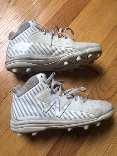 White Used Size 4.0 (Women's 5.0) Low Cut Rush