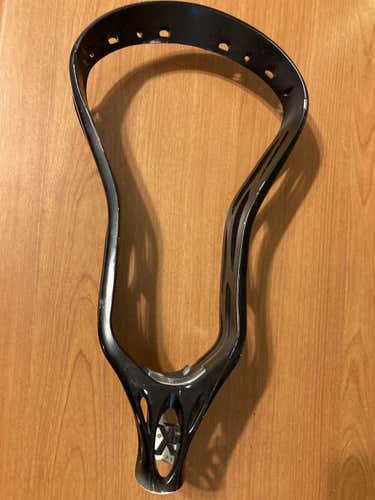 Warrior Revo Pro X6 Lacrosse Head - used