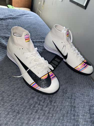 New Size 8.0 Nike Mercurial Superfly Indoor