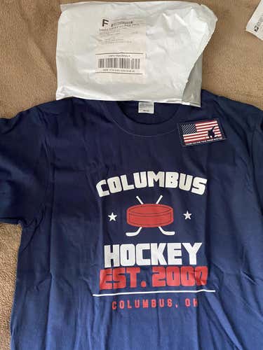 Columbus Blue Jackets New Medium Everything Hockey T- Shirt