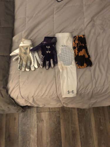 white football gloves