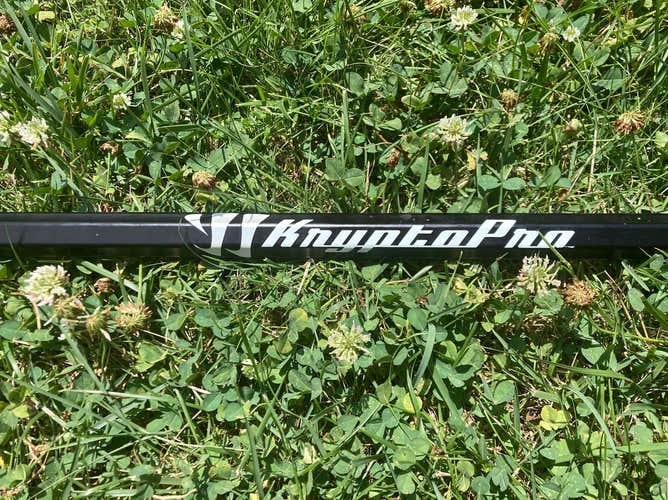 Warrior Krypto Pro Lacrosse Shaft