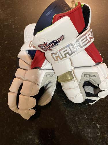Boston Cannons team issued Maverik Max 13” Lacrosse gloves