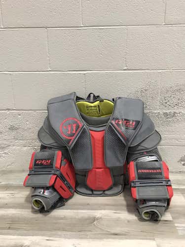 Warrior R/G4 Pro Senior Medium Goalie Chest Protector