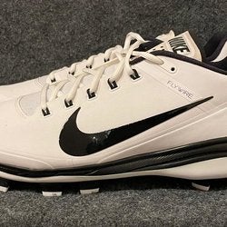 Men’s Nike Air Clipper 17 White Black Baseball Cleats  895769-101 Size 13