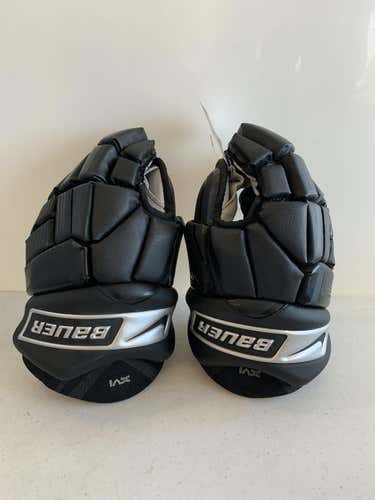 Used Bauer Vapor Xvi 14" Ice Hockey Gloves
