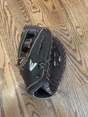 Brown Used Easton Right Hand Throw First Base Prowess Softball Glove 12.5"