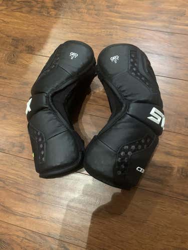 Used Medium/Large STX Cell IV Arm Pads