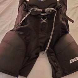 Black Used Senior XL Bauer Nexus N9000 Hockey Pants