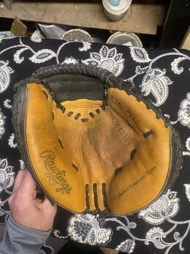 Used Rawlings Catcher's Set