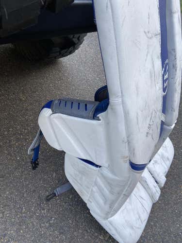 Blue Senior 33" Warrior  Ritual G5 Goalie Leg Pads