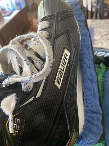 Used Bauer Regular Width Size 5.5 Supreme S27 Goalie Skates