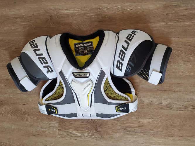 Used Senior Small Bauer Supreme S170 Shoulder Pads