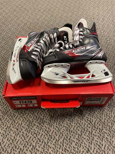 Senior CCM JetSpeed FT470 Regular Width Size 7 Hockey Skates