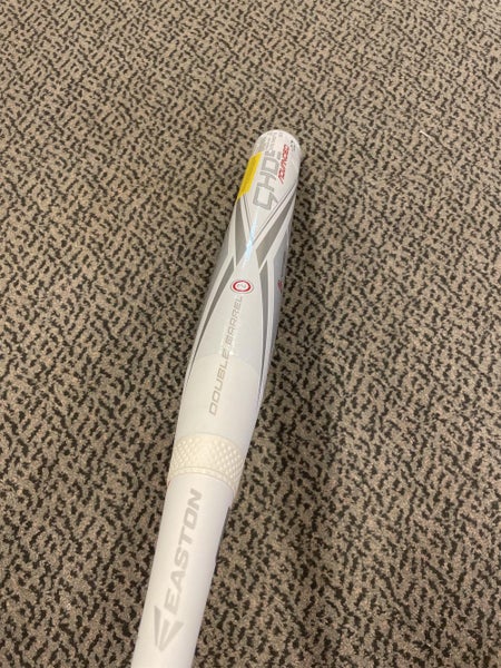 White Adult 2021 Composite Ghost Advanced (-10) 23 oz 33" Bat