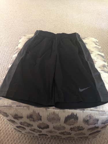 Nike dri fit Black youth small shorts