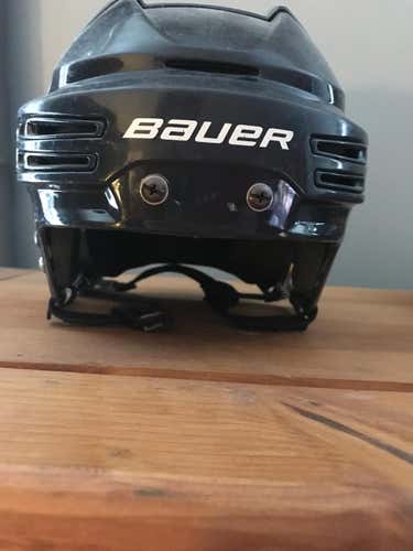 Bauer Re-akt 100 Senior Medium Helmet Navy Blue