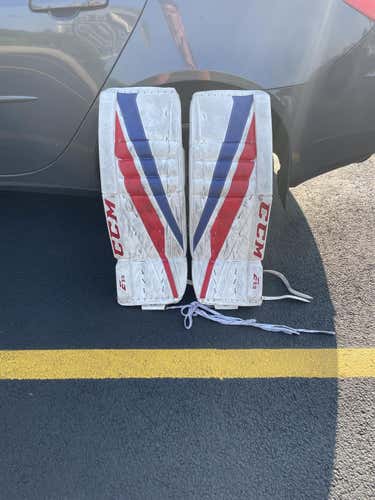 Used 30" CCM Extreme Flex E3.9 Goalie Leg Pads