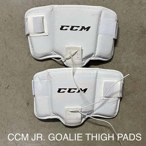 CCM JR. GOALIE THIGH PROTECTORS