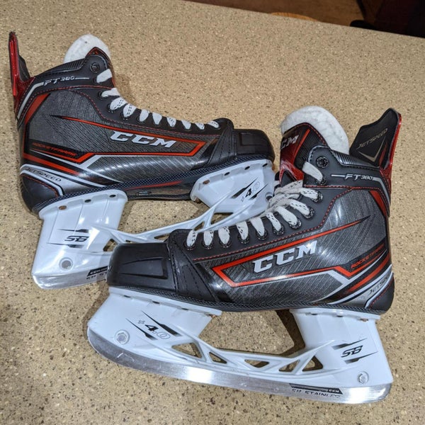 Used Senior CCM JetSpeed FT380 Hockey Skates Regular Width Size 10.5