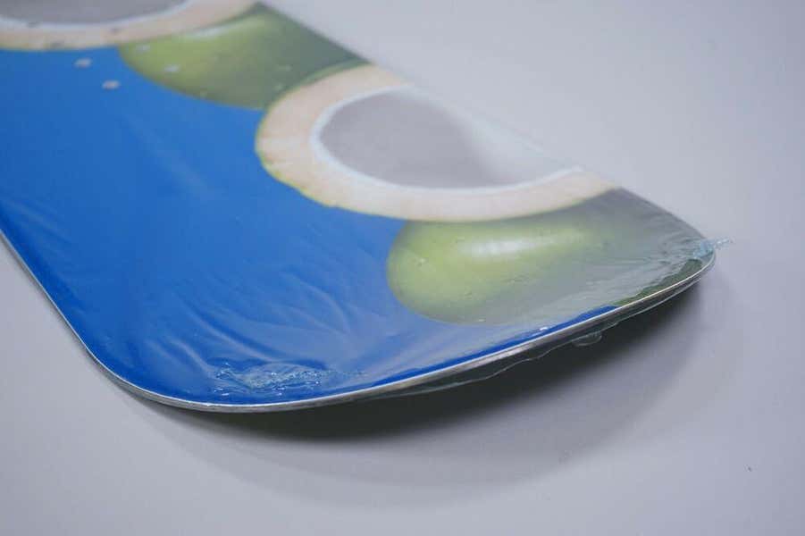 ZICO OFFICIAL COCONUT WATER OLYPIC EDITION DESIGN 157CM SNOWBOARD