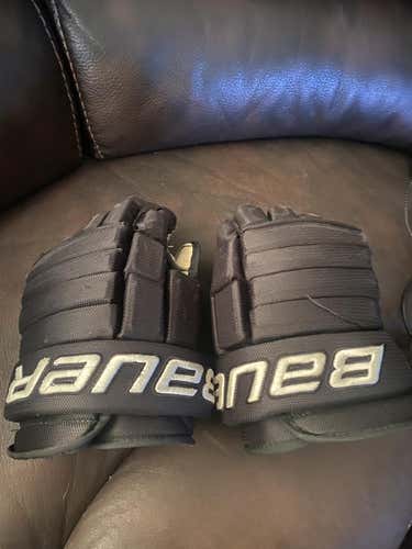Bauer team gloves Size 13