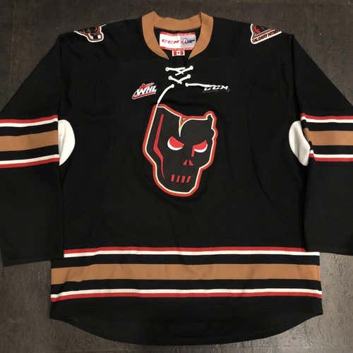 CCM WHL Calgary Hitmen Home 2018 Jersey XL