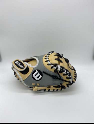 Wilson A2000 PF33 33 inch catchers mitt brand new with tags