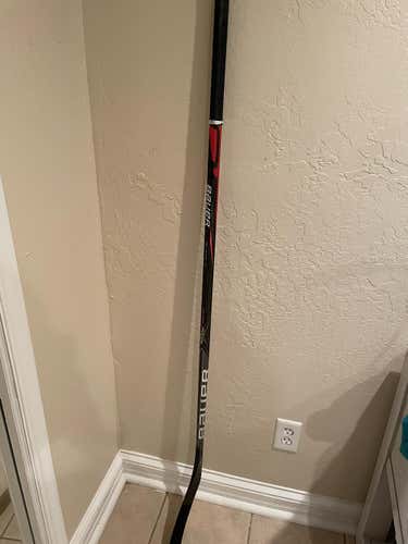 Bauer Vapor Fly Lite Stick- Right