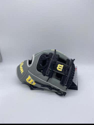 Wilson A2000 1786 2021 11.5 inch Superskin infield baseball glove
