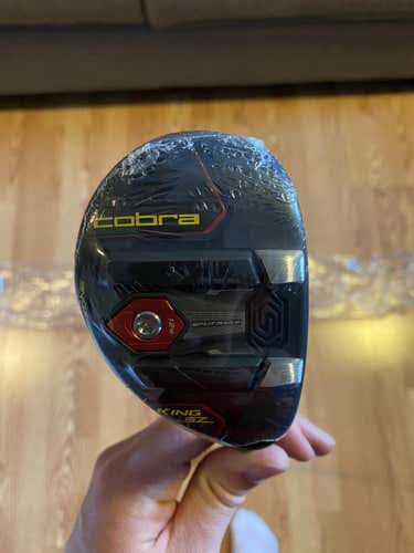 Cobra King SpeedZone Men's Right Handed Stiff Flex 3H Hybrid