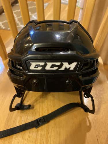 CCM Tacks 910 Black Helmet Adult Small